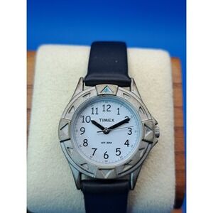 Vintage 1995 Timex 27mm Women's Quartz Field Watch New Leather Strap Restored